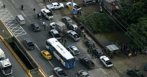 Air force colonel shot dead by hitmen while driving to military ceremony in Ecuador